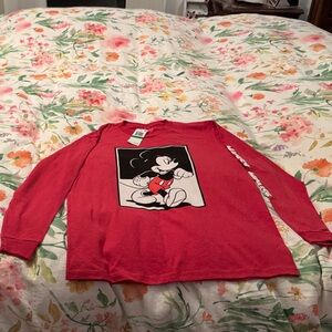 Disney Big Boys Red Long Sleeve Micky Mouse Graphic Tee Size L(14/16).